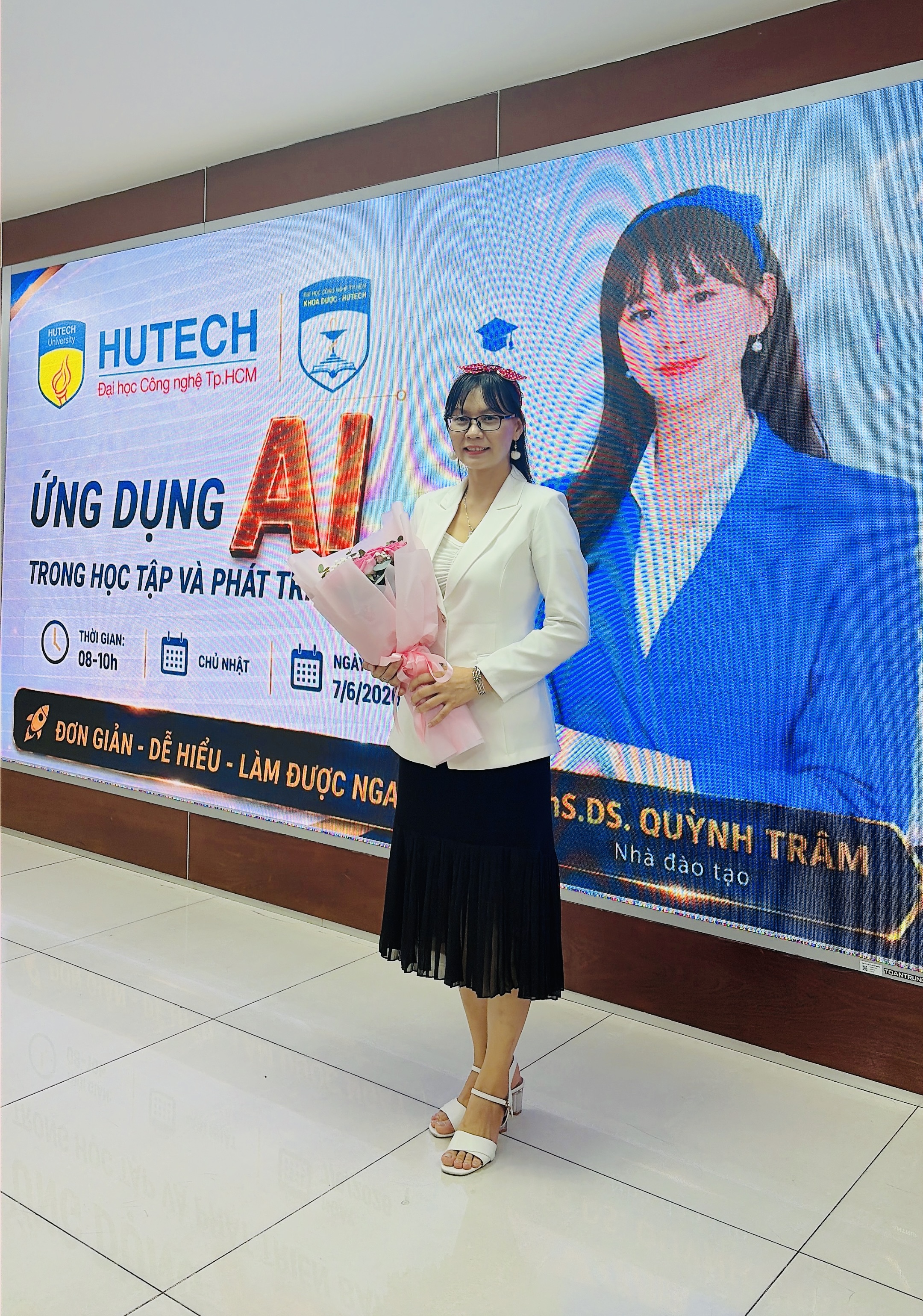 Khoảnh khắc tại HUTECH — Khoa Dược
